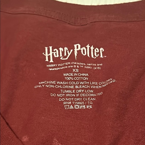 Red Crew Neck Graphic T-Shirt - Picture 2 of 3